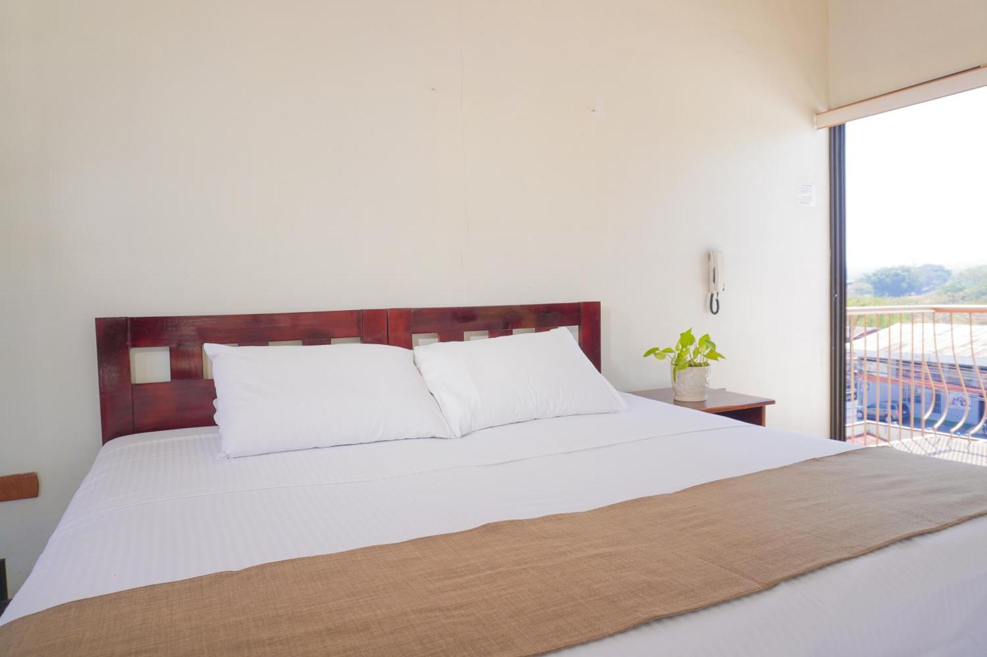Oro Apart Hotel San Antonio De Belen ภายนอก รูปภาพ