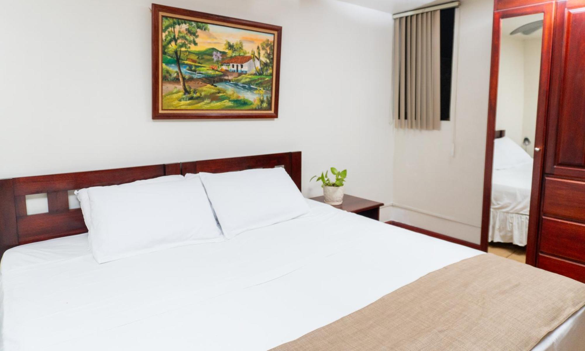 Oro Apart Hotel San Antonio De Belen ภายนอก รูปภาพ