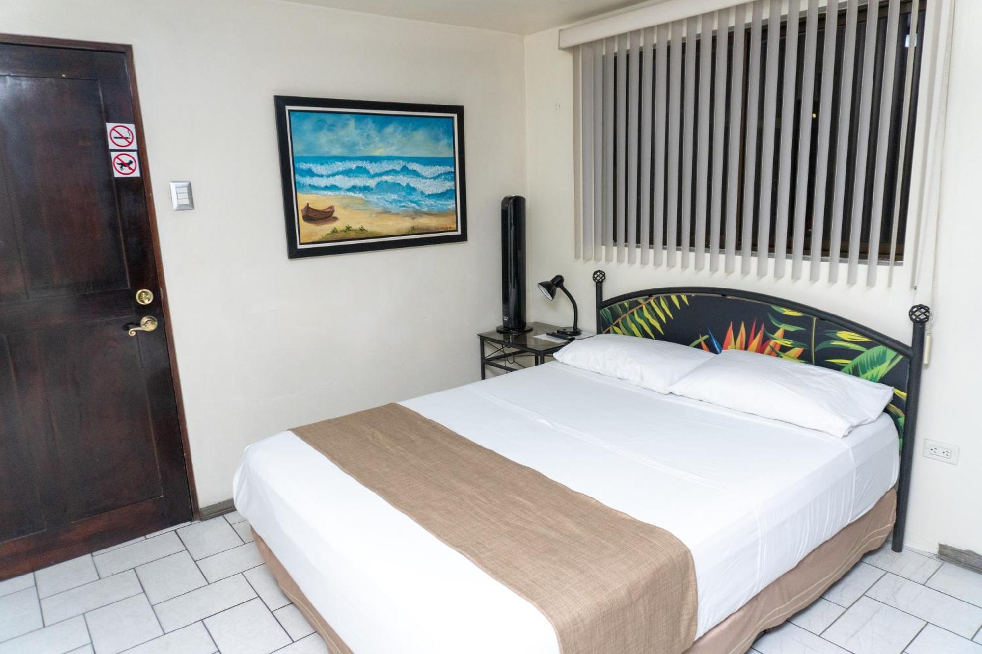Oro Apart Hotel San Antonio De Belen ภายนอก รูปภาพ